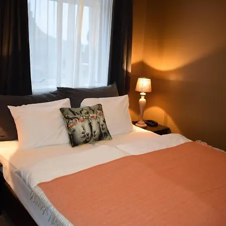 Leifur Eiriksson Hotel 3*