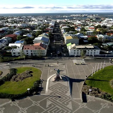 Leifur Eiriksson Hotel 3*